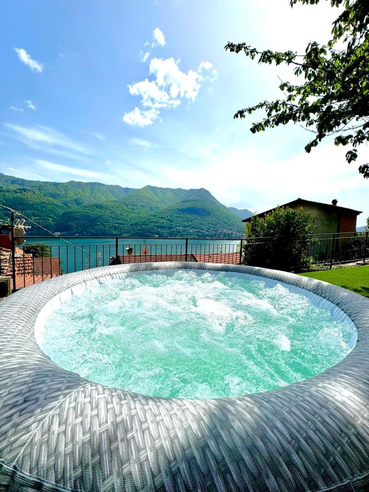 Terrazza Di Luisa Parking Wifi Vista Lago Carate Urio Exteriér fotografie